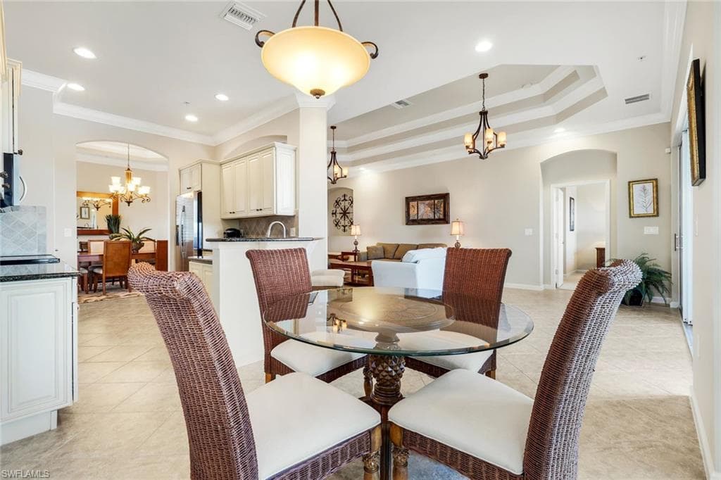 9513 Ironstone TER # 202, NAPLES FL 34120-16