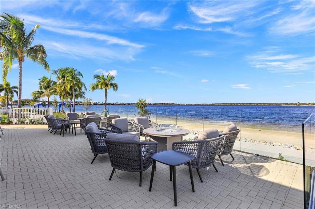 9513 Ironstone TER # 202, NAPLES FL 34120-35