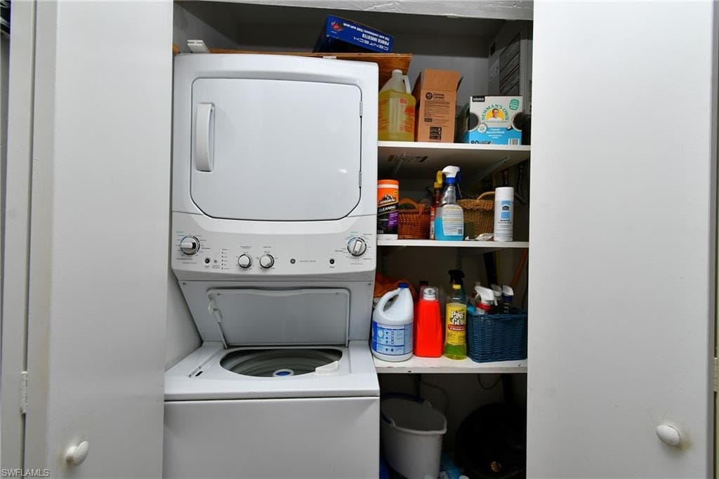 40 Heath Aster LN, LEHIGH ACRES FL 33936-13