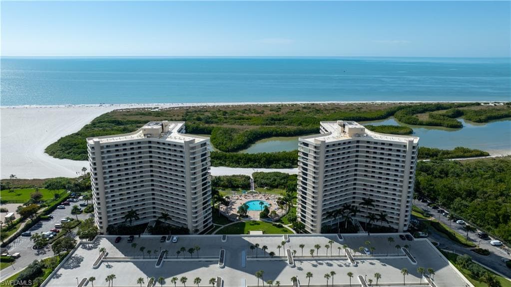 440 Seaview CT # 910, MARCO ISLAND FL 34145-32