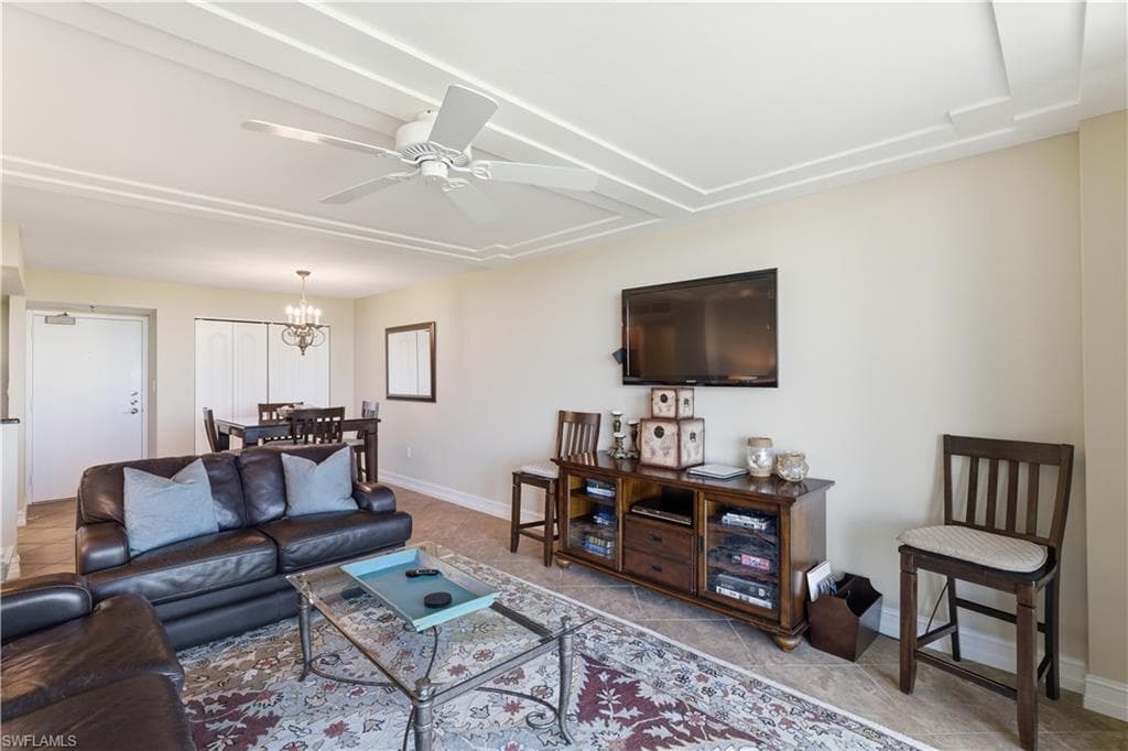 440 Seaview CT # 910, MARCO ISLAND FL 34145-13