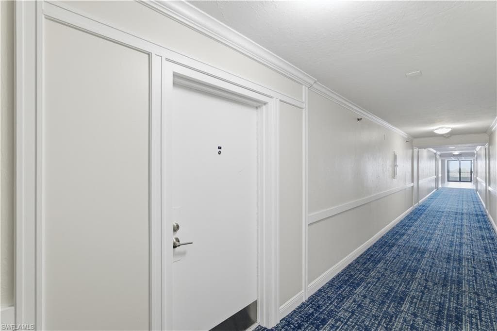 440 Seaview CT # 910, MARCO ISLAND FL 34145-38