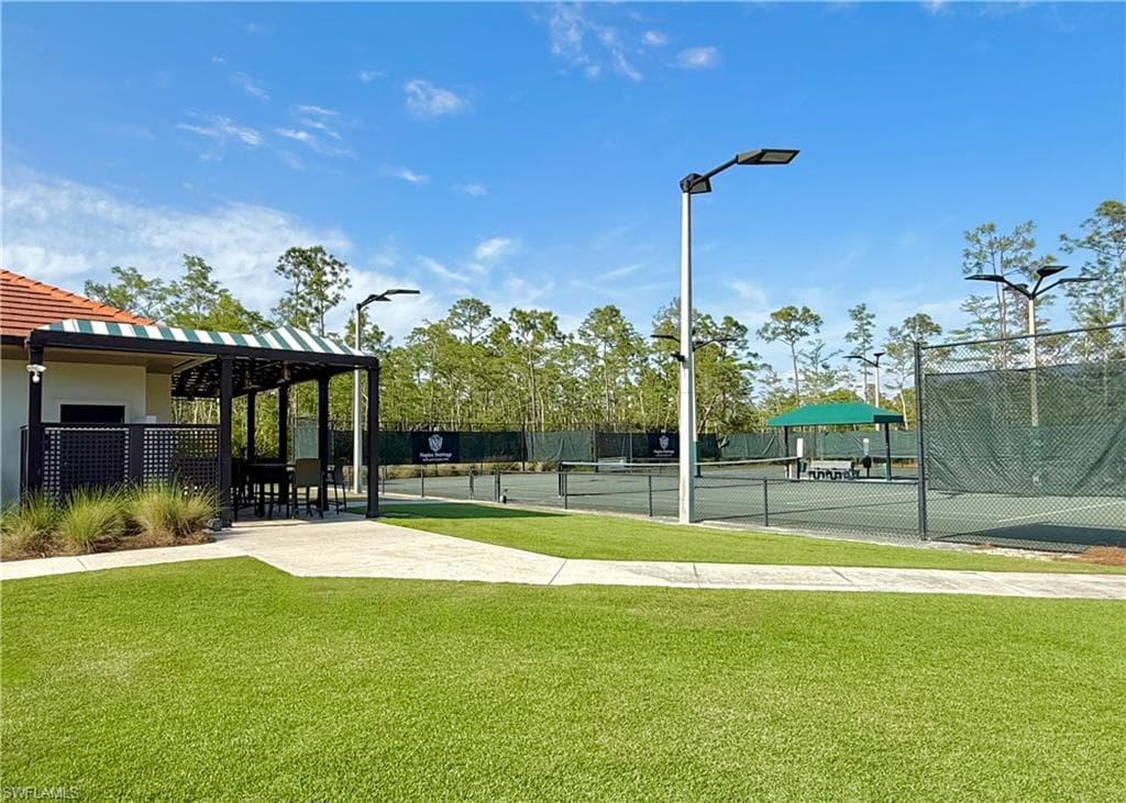 8375 Heritage Links CT # 1826, NAPLES FL 34112-23