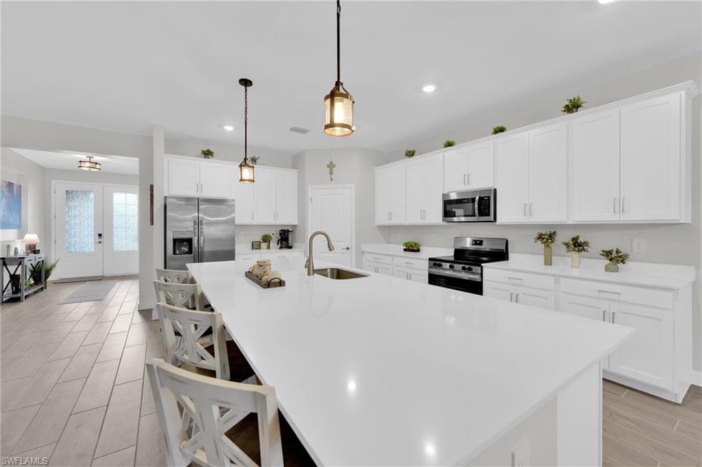 10642 Timber Creek DR, FORT MYERS FL 33913-8