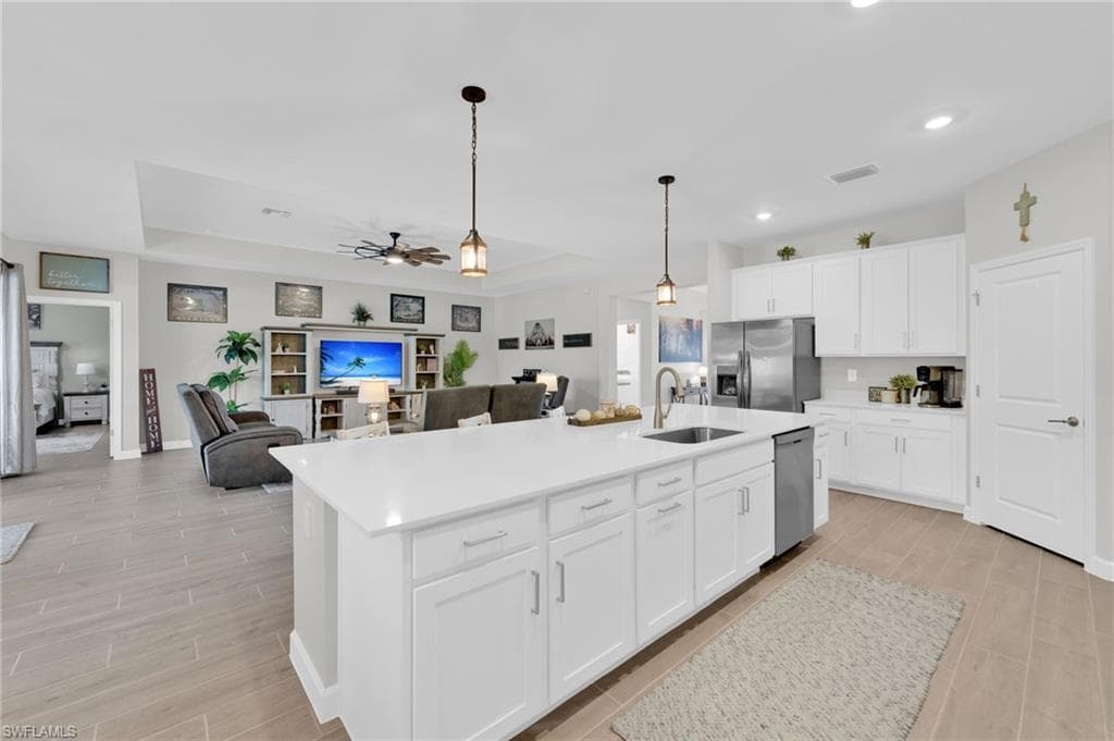 10642 Timber Creek DR, FORT MYERS FL 33913-10