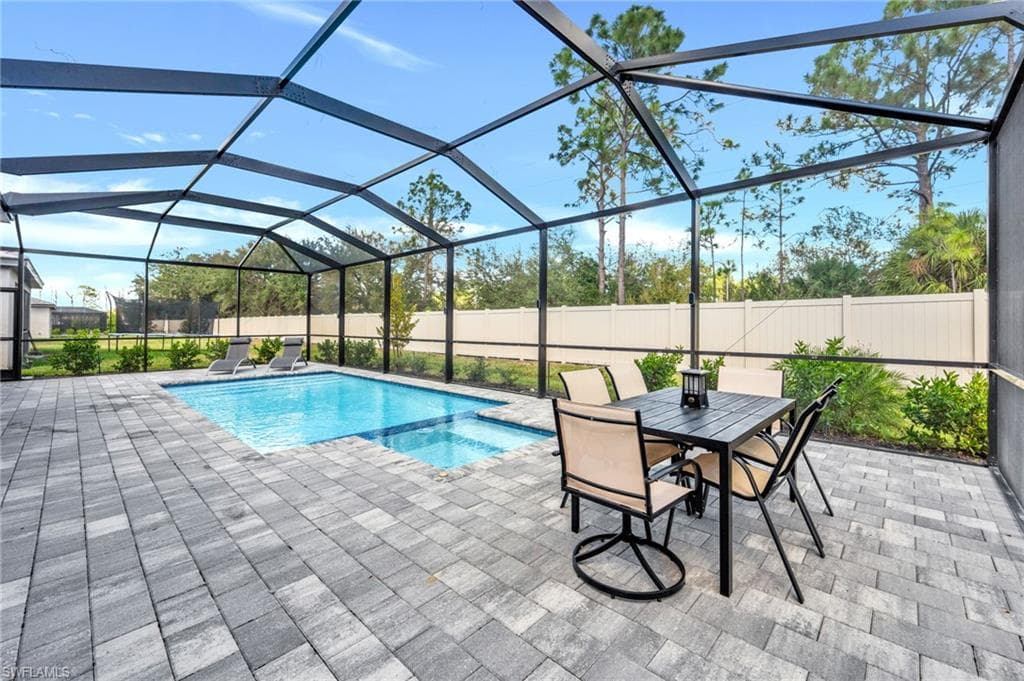 10642 Timber Creek DR, FORT MYERS FL 33913-18