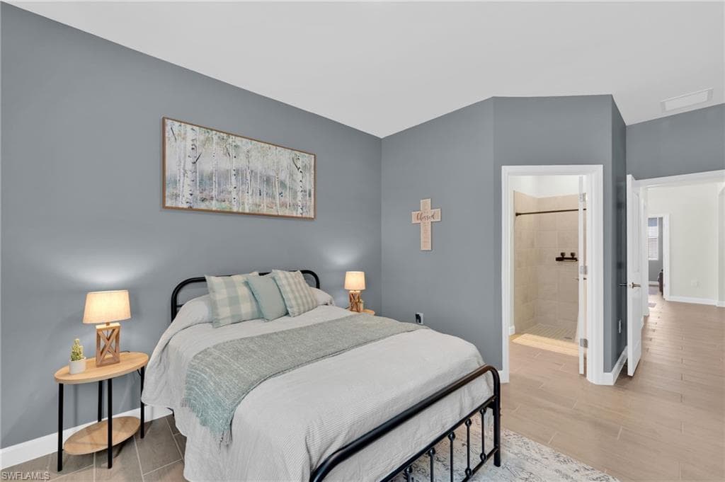 10642 Timber Creek DR, FORT MYERS FL 33913-28