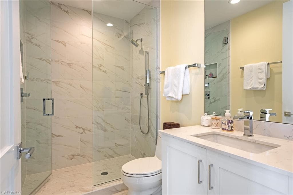 1135 3RD AVE S # 308, NAPLES FL 34102-12