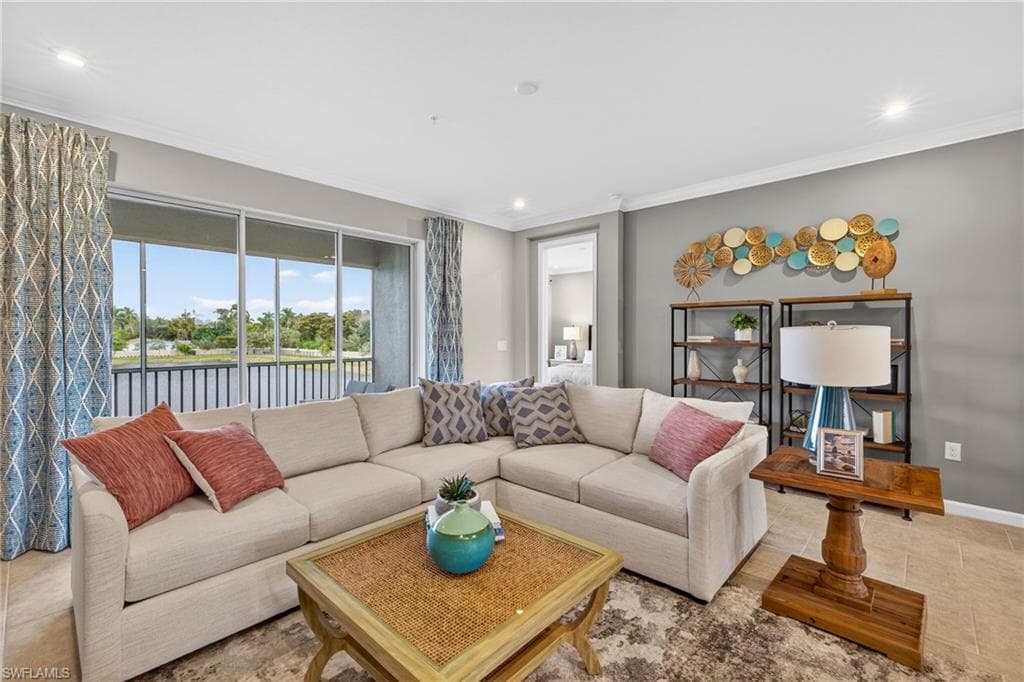 4578 Arboretum # 202, NAPLES FL 34112-2