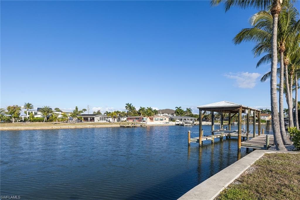 271 Randy LN, FORT MYERS BEACH FL 33931-4