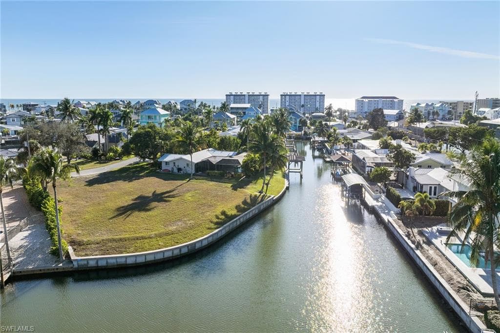 271 Randy LN, FORT MYERS BEACH FL 33931-14