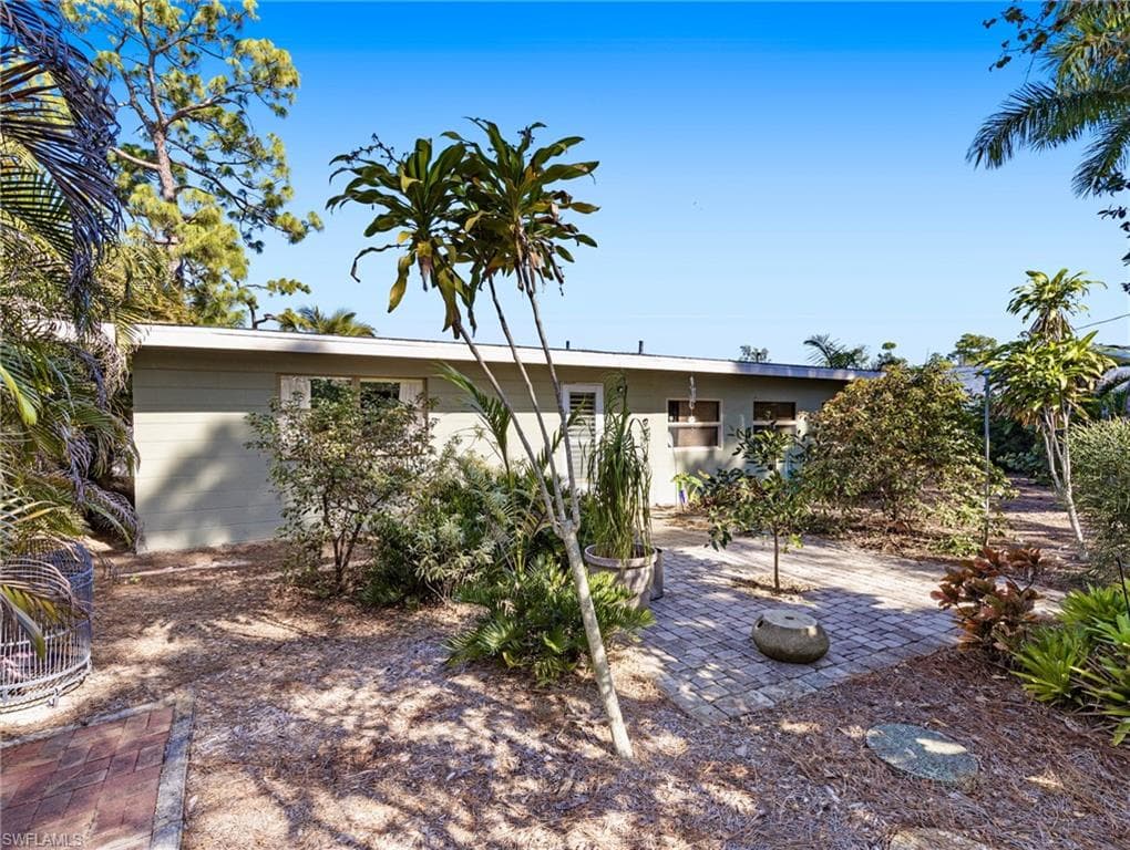 2442 Gorham AVE, FORT MYERS FL 33907-30