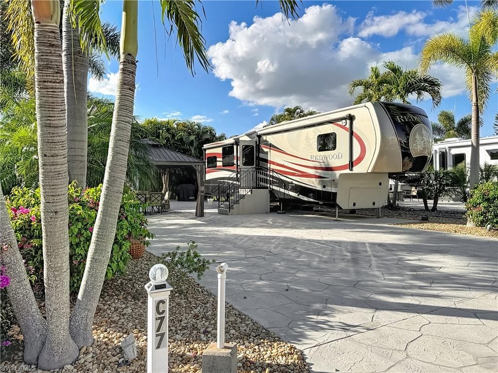 10449 Nightwood DR, FORT MYERS FL 33905-5
