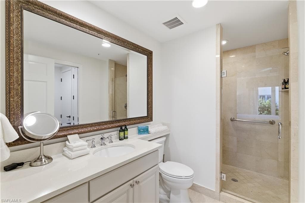 221 9th ST S # 207, NAPLES FL 34102-24