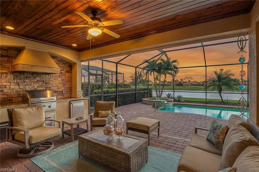 12696 Kinross LN, NAPLES FL 34120-1