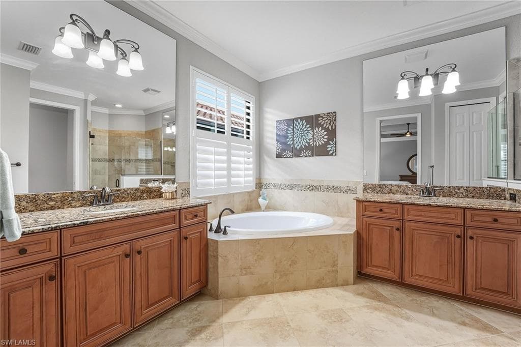 12696 Kinross LN, NAPLES FL 34120-16