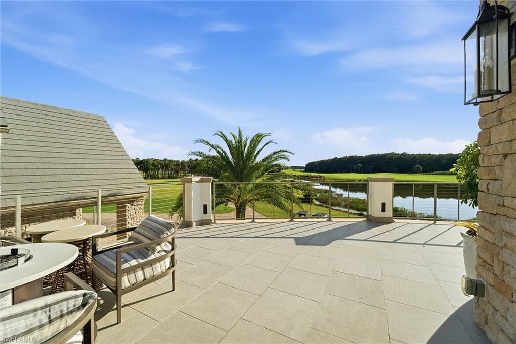 12696 Kinross LN, NAPLES FL 34120-44