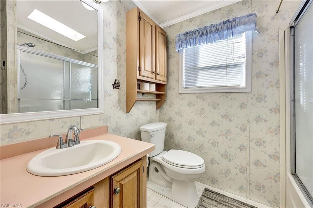 10827 Little Heron CIR, ESTERO FL 33928-16