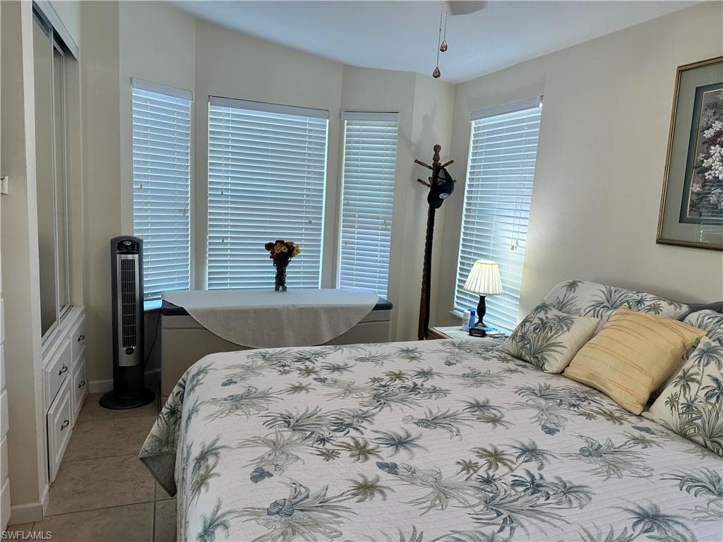 1514 Diamond Lake CIR, NAPLES FL 34114-15