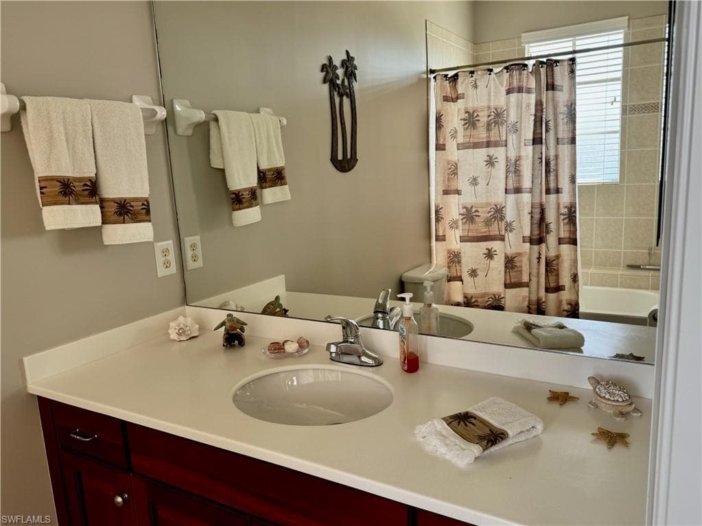 5781 Kensington LOOP, FORT MYERS FL 33912-28