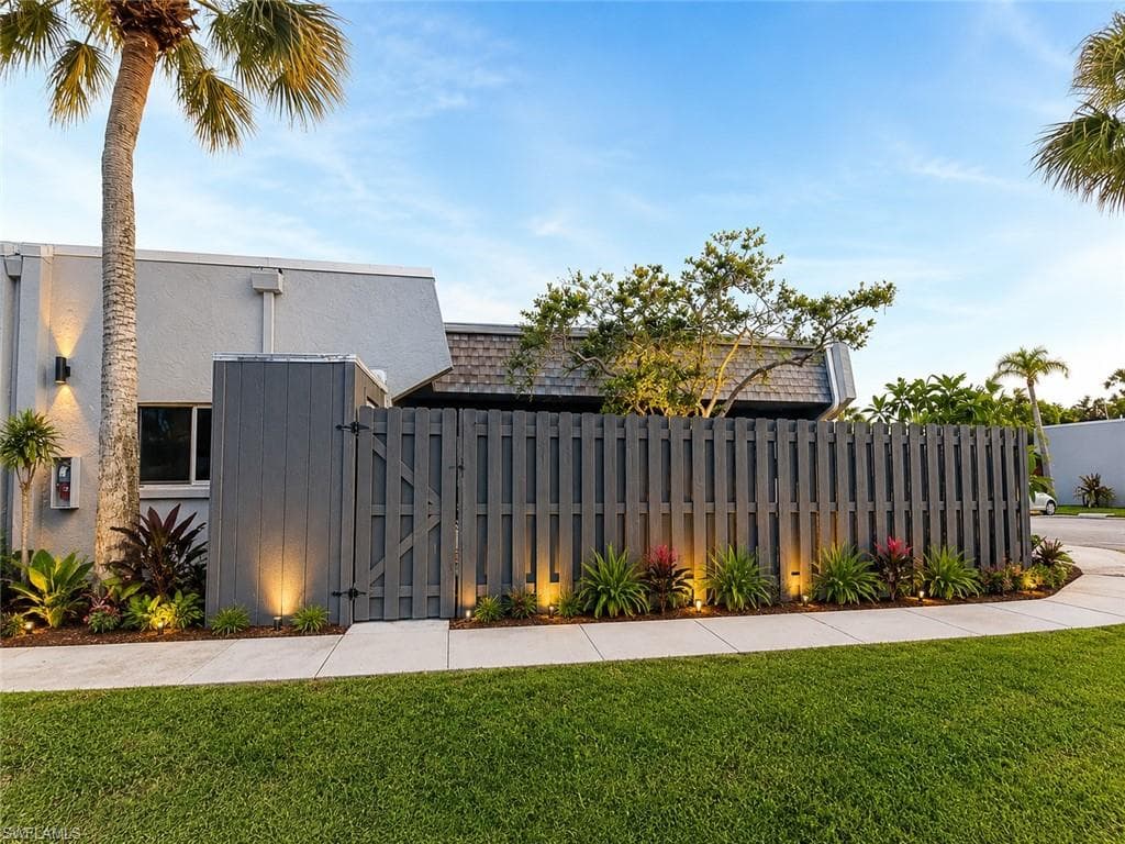 1165 Palm AVE 3B-2