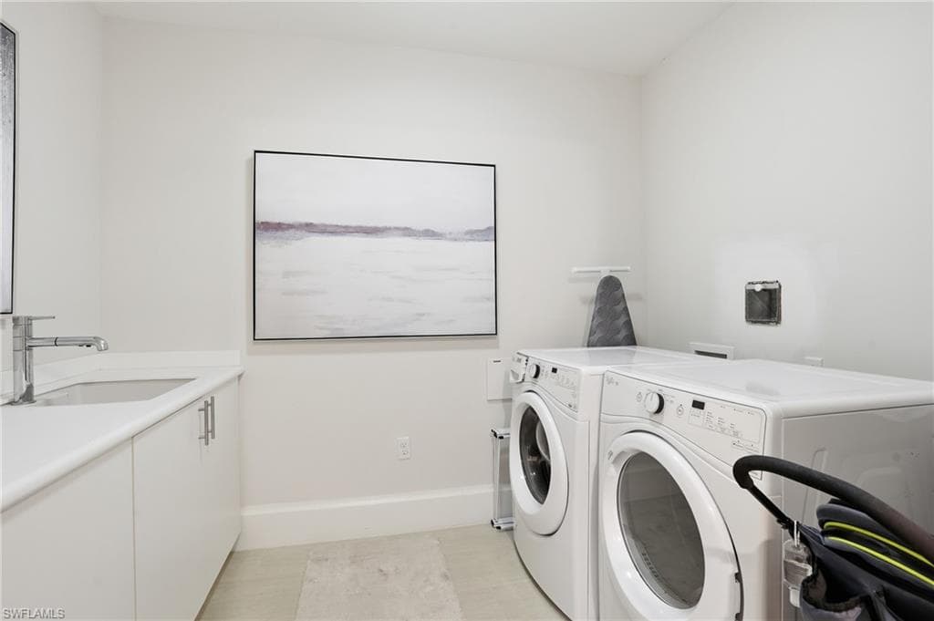 1030 3rd AVE S # 417, NAPLES FL 34102-31