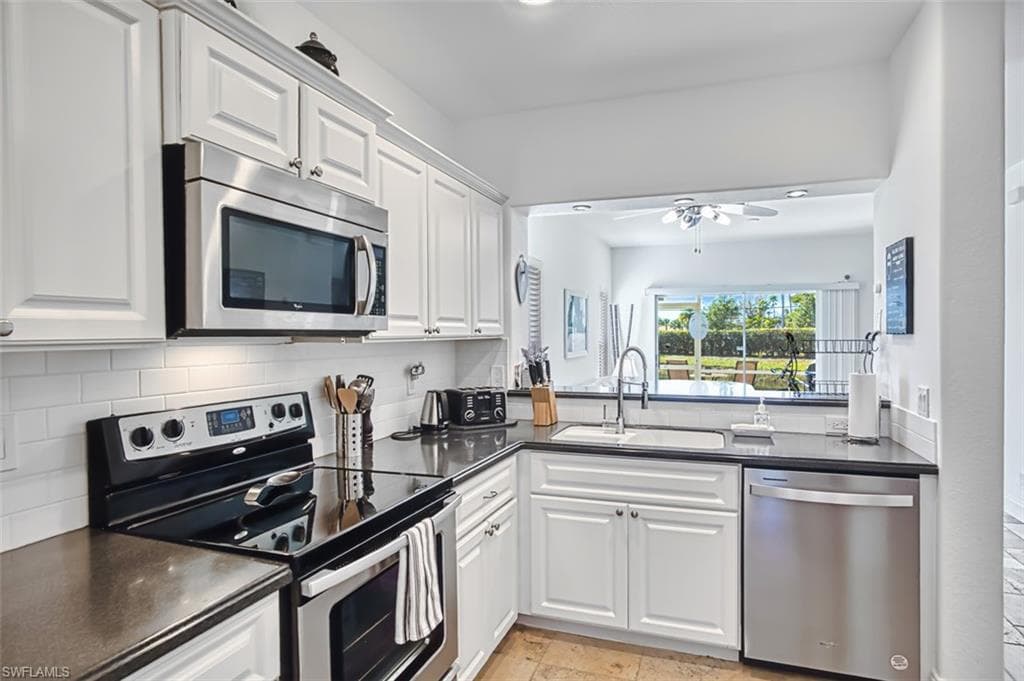 8001 Casa Palermo CIR, FORT MYERS FL 33966-5