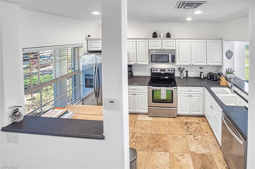 8001 Casa Palermo CIR, FORT MYERS FL 33966-2