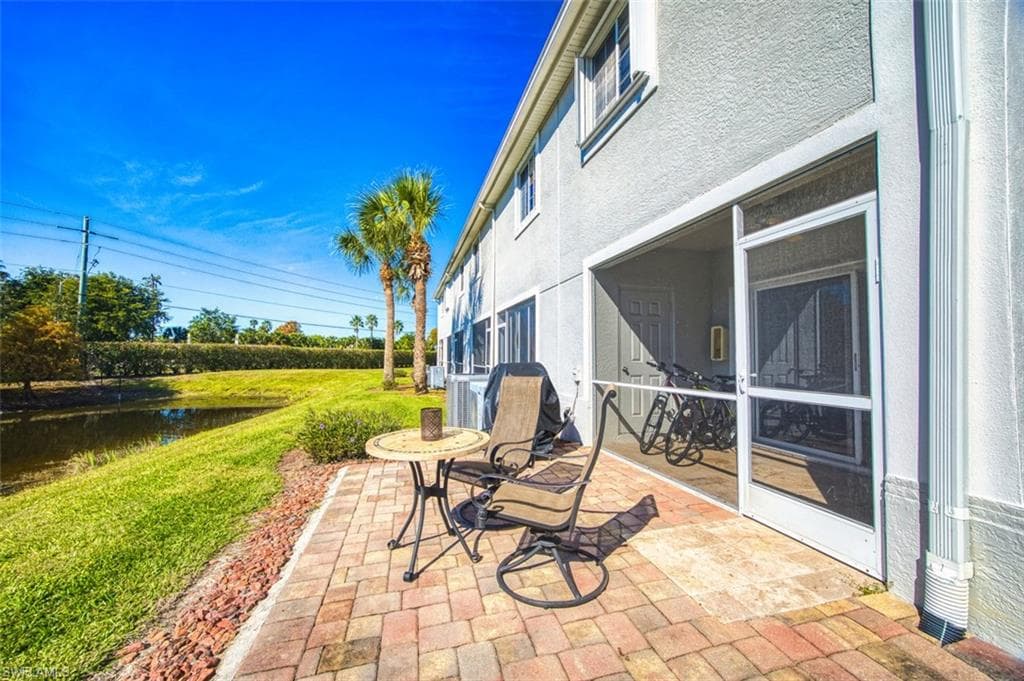 8001 Casa Palermo CIR, FORT MYERS FL 33966-20