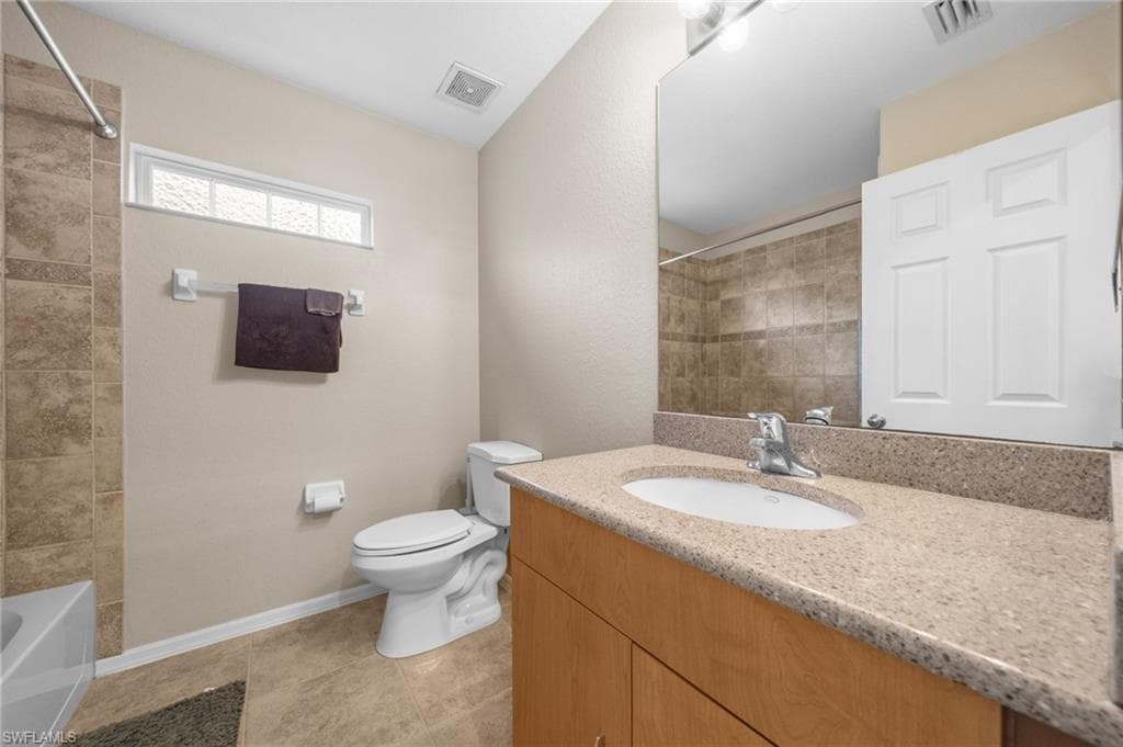 2084 Cape Heather CIR-22