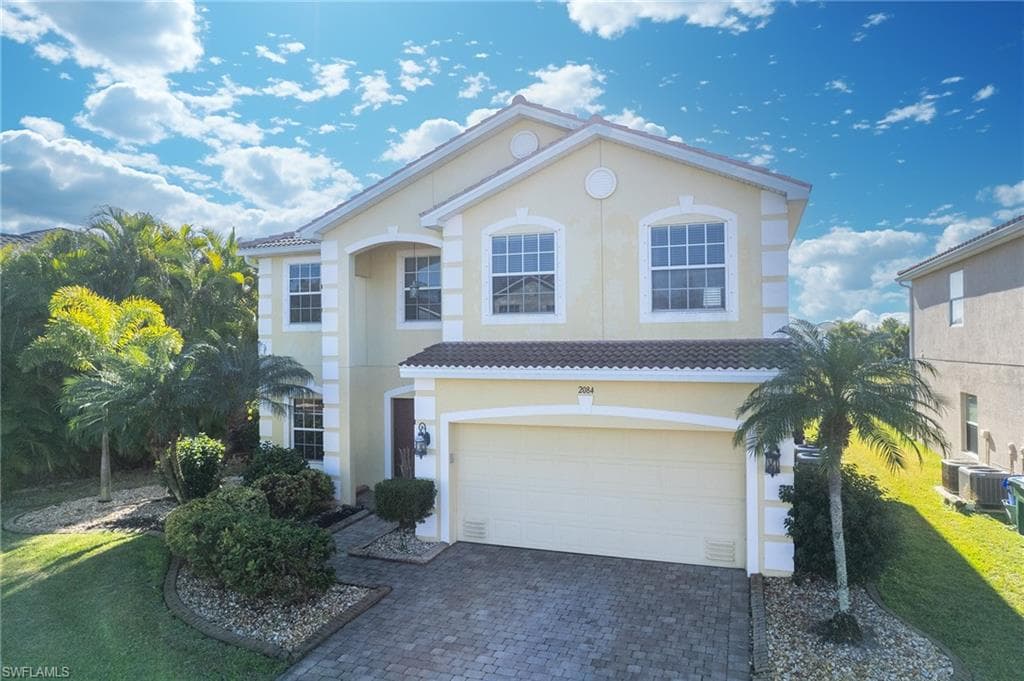 2084 Cape Heather CIR-33