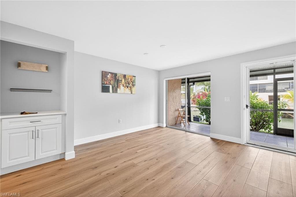 1523 Chesapeake AVE # B4, NAPLES FL 34102-3