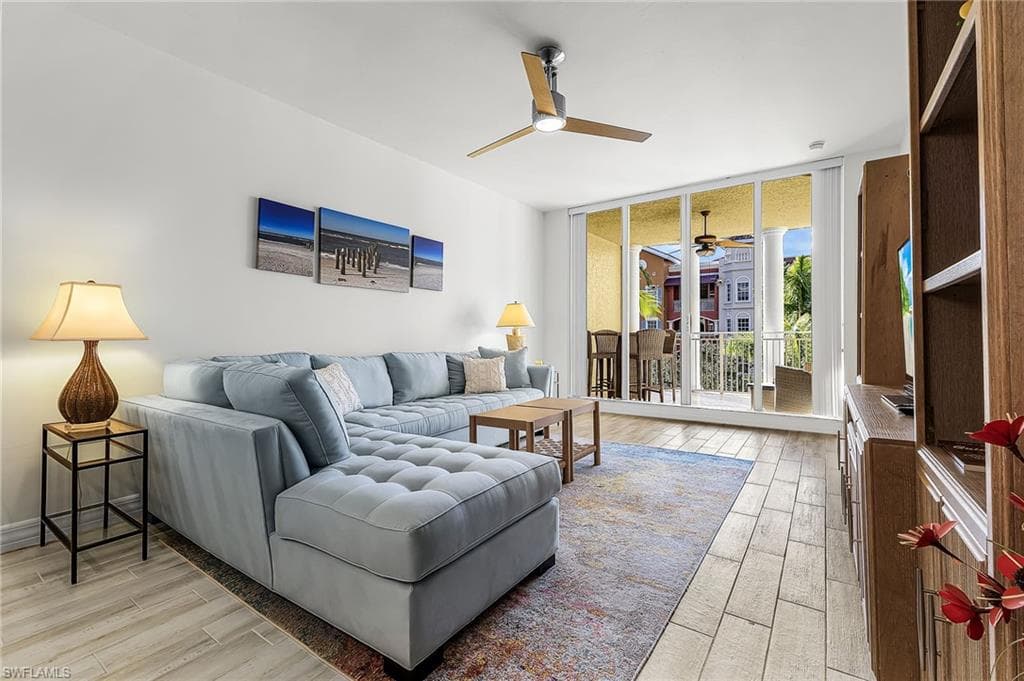 401 Bayfront PL # 3405, NAPLES FL 34102-9