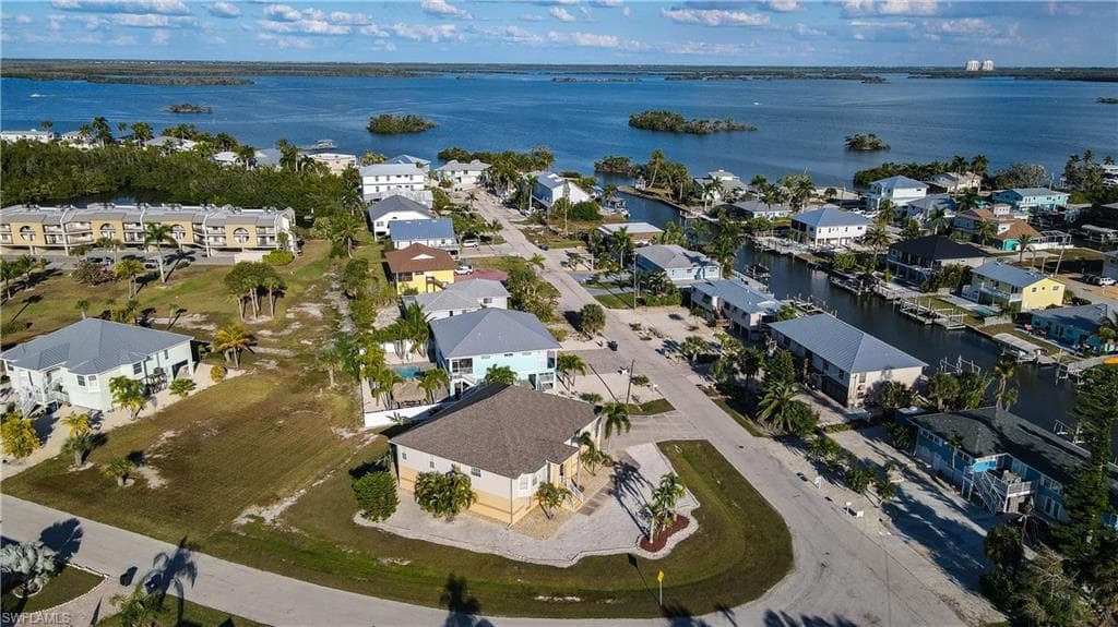 21630 Widgeon TER, FORT MYERS BEACH FL 33931-2