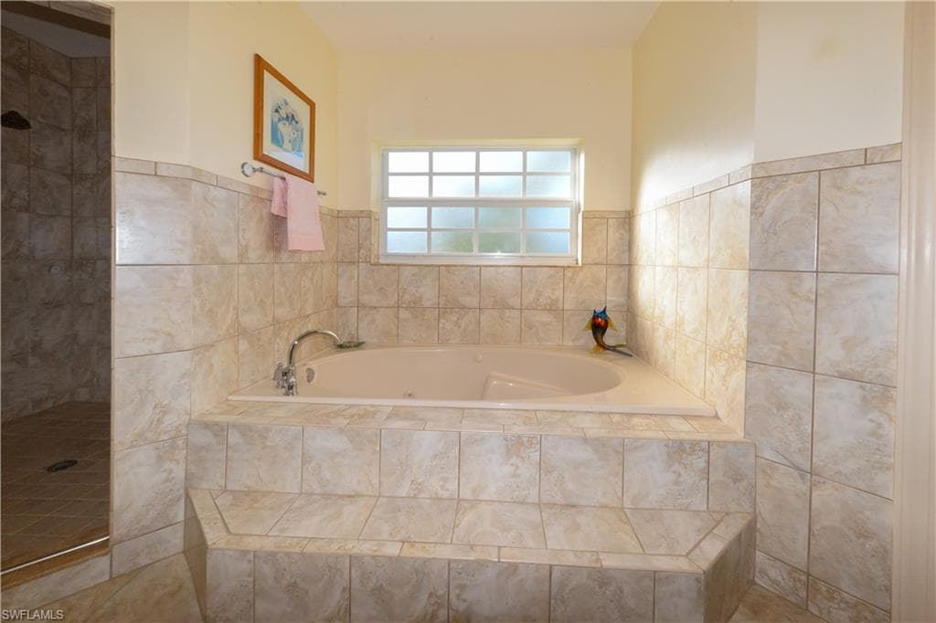 21630 Widgeon TER, FORT MYERS BEACH FL 33931-27