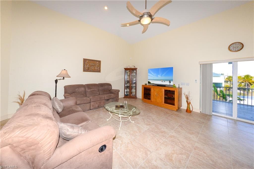 21630 Widgeon TER, FORT MYERS BEACH FL 33931-17