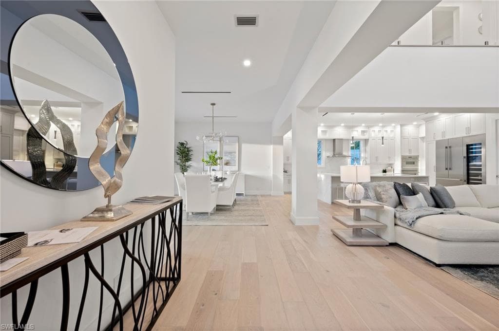 1984 FREDERICK ST, NAPLES FL 34112-5