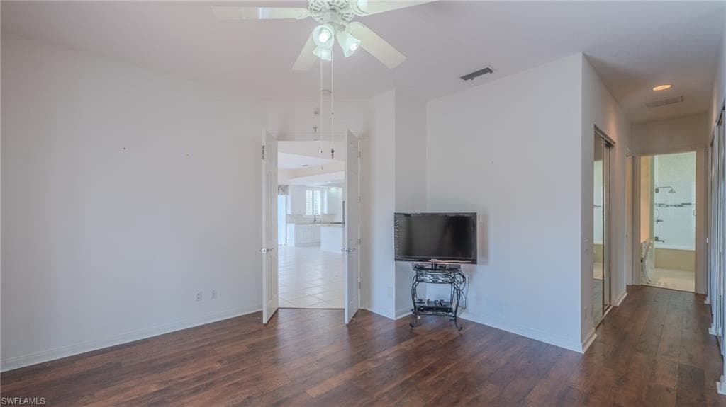 3766 Whidbey WAY, NAPLES FL 34119-16