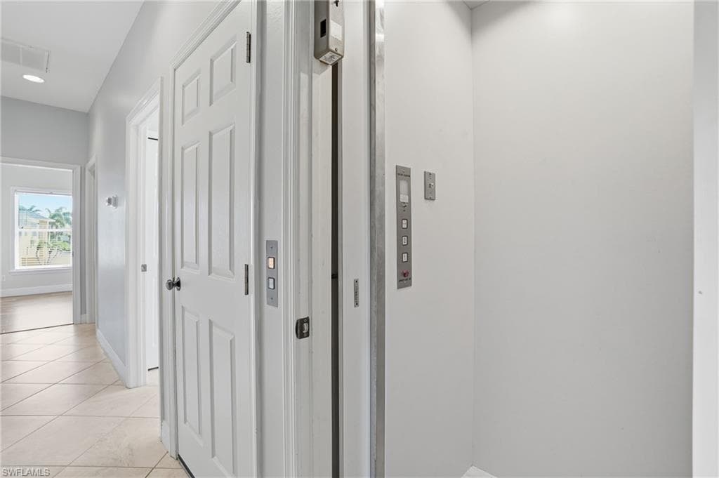 21188 Noddy Tern DR, FORT MYERS BEACH FL 33931-33