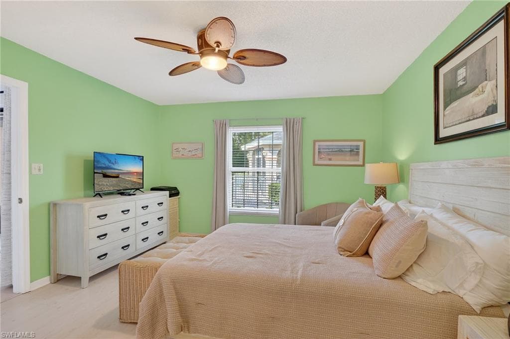 705 Augusta BLVD # 4, NAPLES FL 34113-15