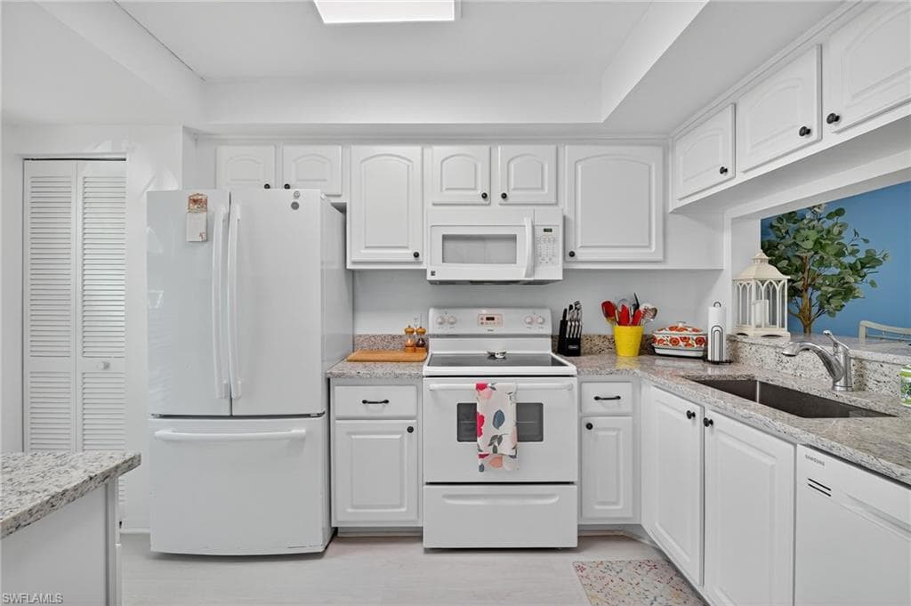 705 Augusta BLVD # 4, NAPLES FL 34113-10