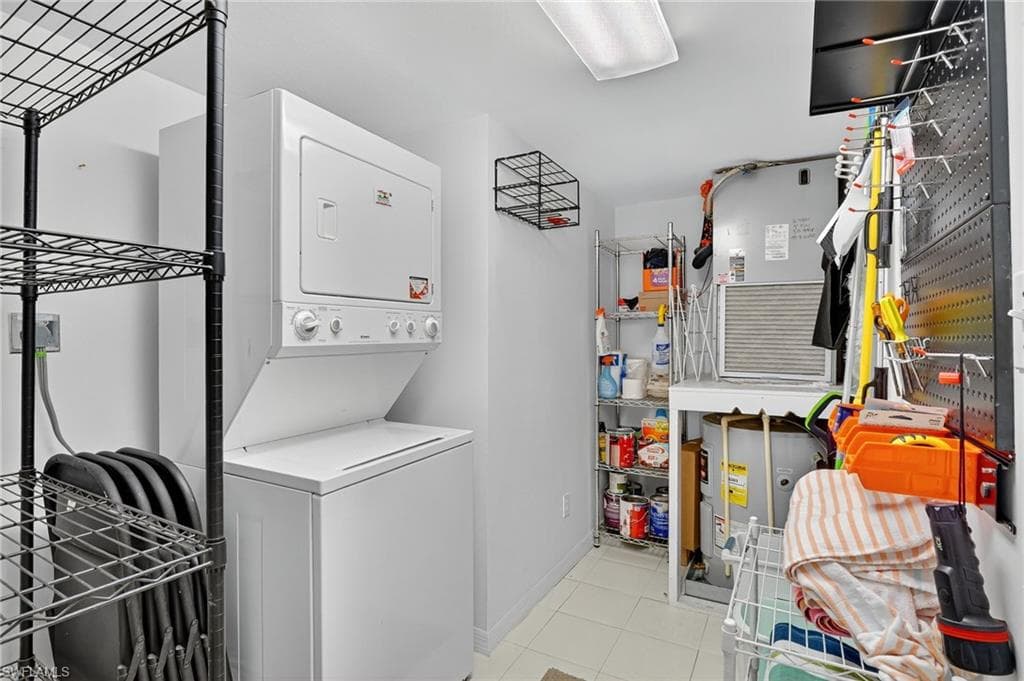 705 Augusta BLVD # 4, NAPLES FL 34113-20