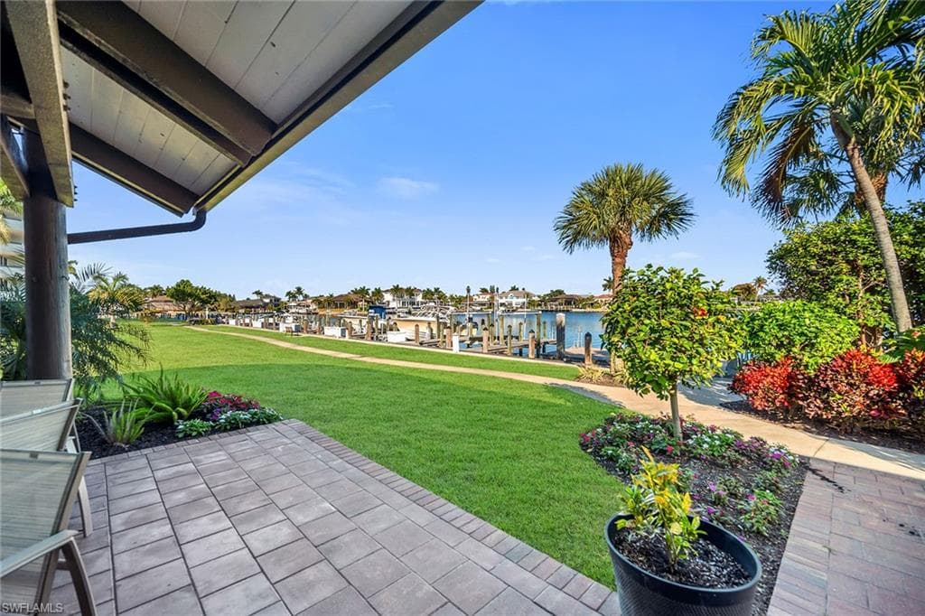 380 Seaview CT # 1405, MARCO ISLAND FL 34145-31