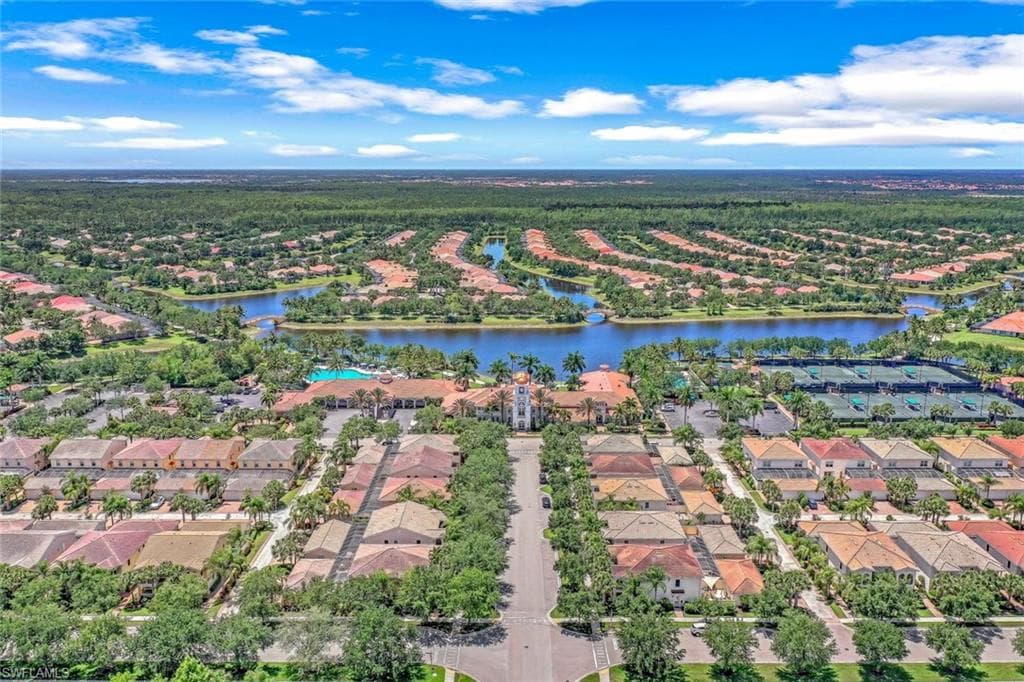 28245 Islet TRL, BONITA SPRINGS FL 34135-32