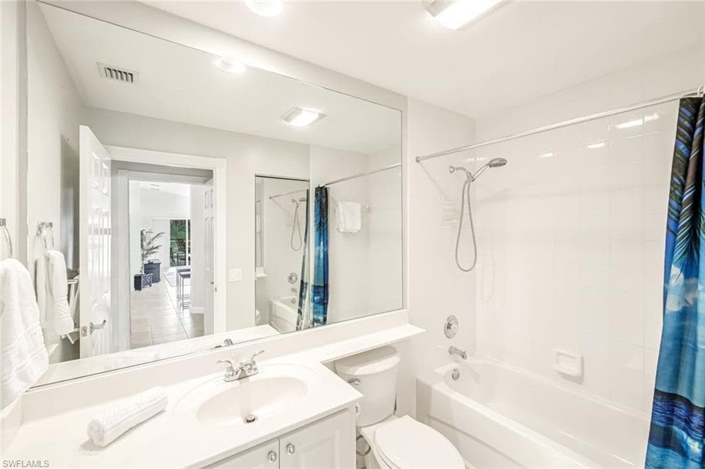 28245 Islet TRL, BONITA SPRINGS FL 34135-20