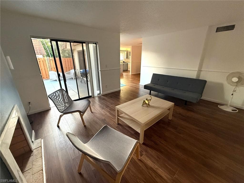 1406 Park Shore CIR # 3, FORT MYERS FL 33901-5