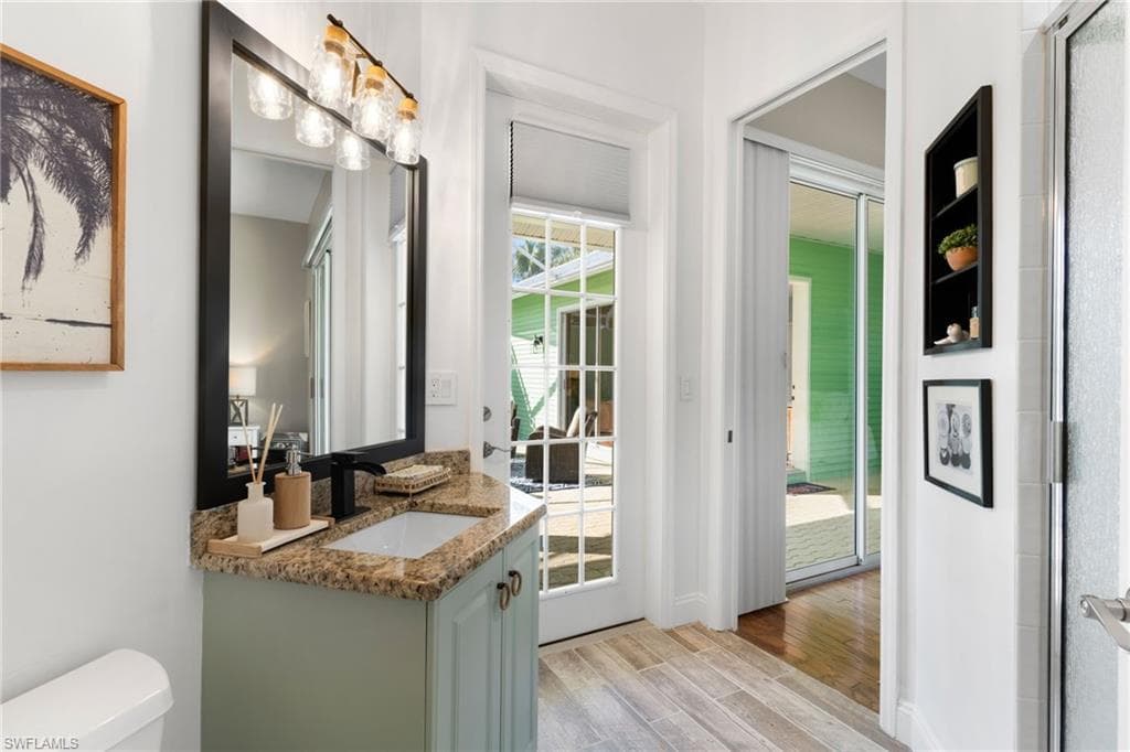 27190 Driftwood DR, BONITA SPRINGS FL 34135-16