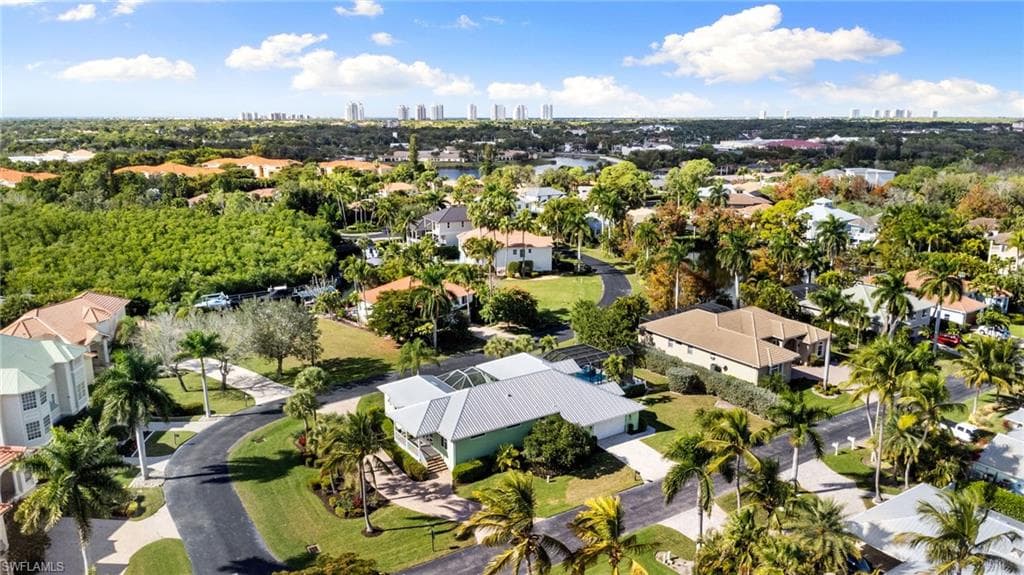 27190 Driftwood DR, BONITA SPRINGS FL 34135-42