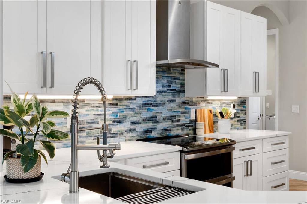 27190 Driftwood DR, BONITA SPRINGS FL 34135-9