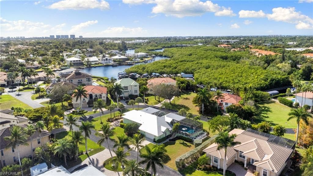 27190 Driftwood DR, BONITA SPRINGS FL 34135-43